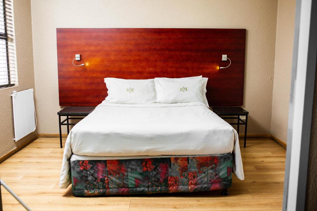 Vetho 2 Apartments OR Tambo Airport - Housity