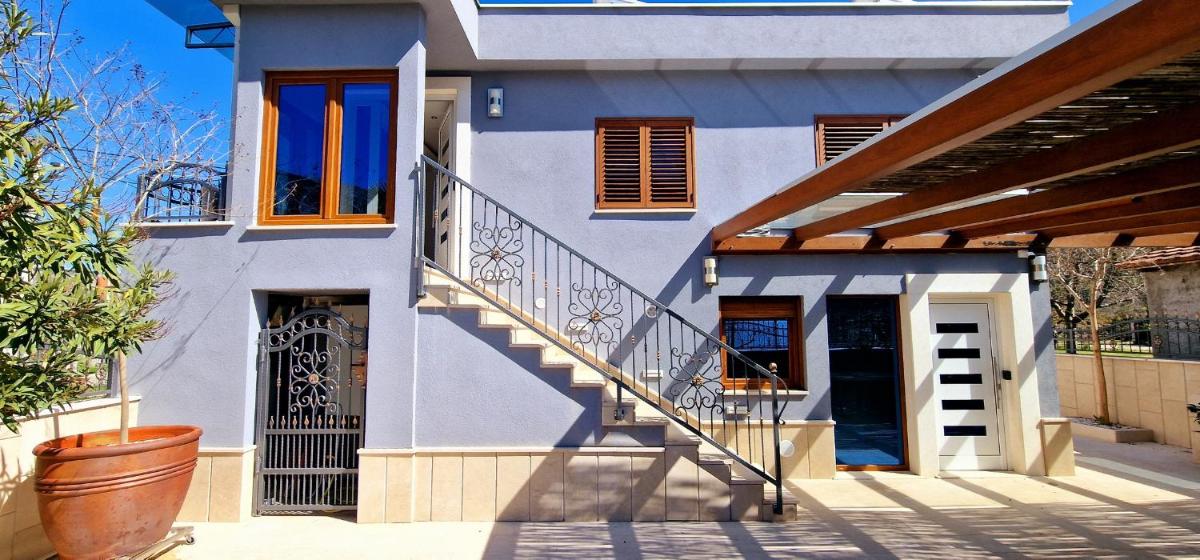 Villa Počitelj - Housity