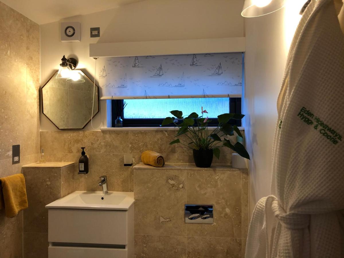 Eden Hideaway - Housity