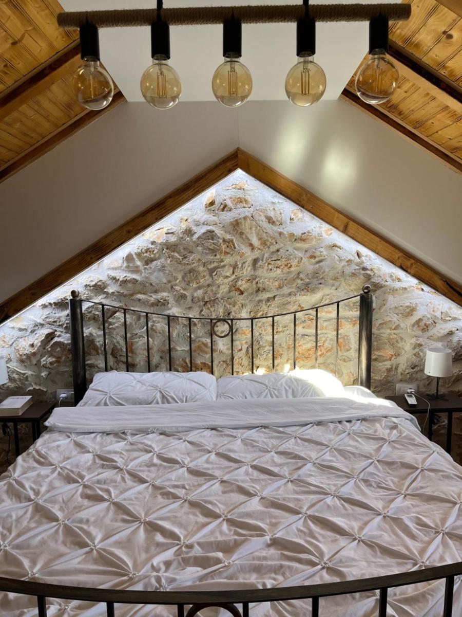 Stone House Chico - Housity