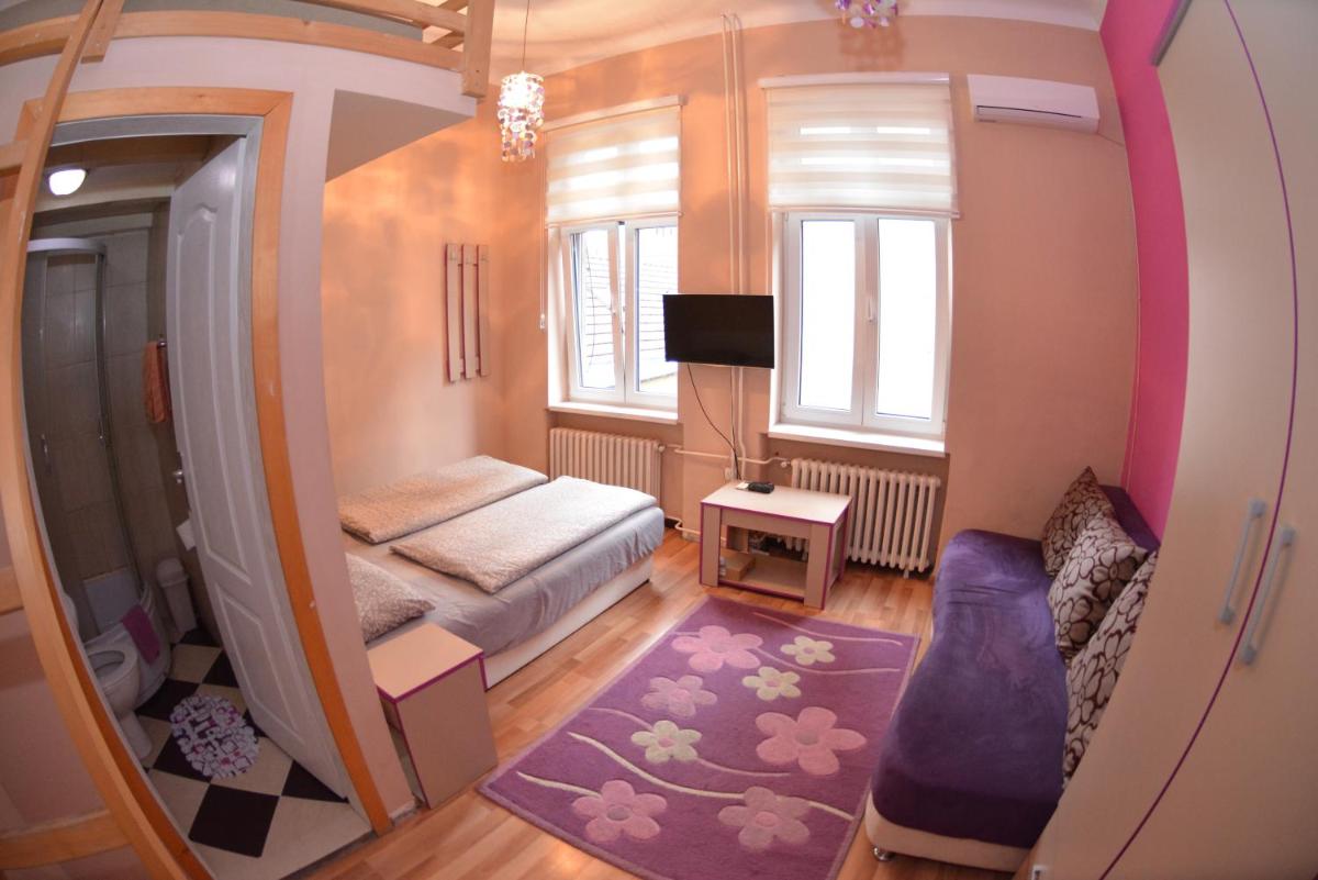 Apartments Downtown Novi Sad - Housity