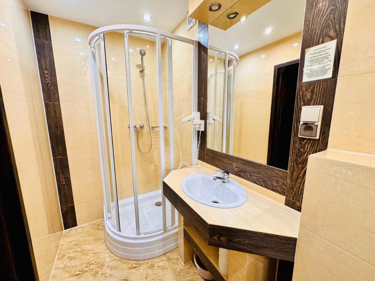 Willa i Karczma Cztery Pory Roku Relaks & SPA - Housity