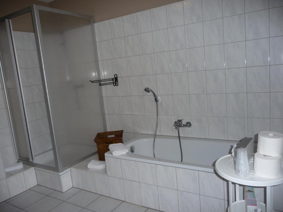 Hotel Restaurant Felderbock - Housity