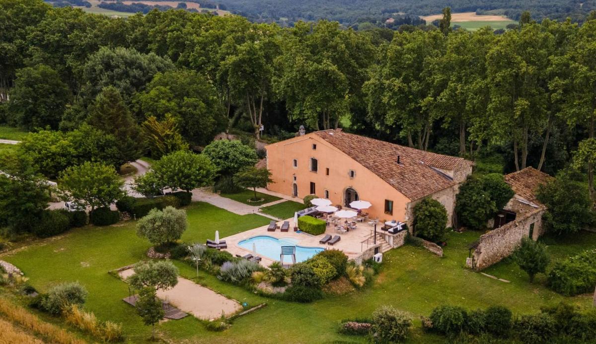 Domaine De Pradaous - Housity