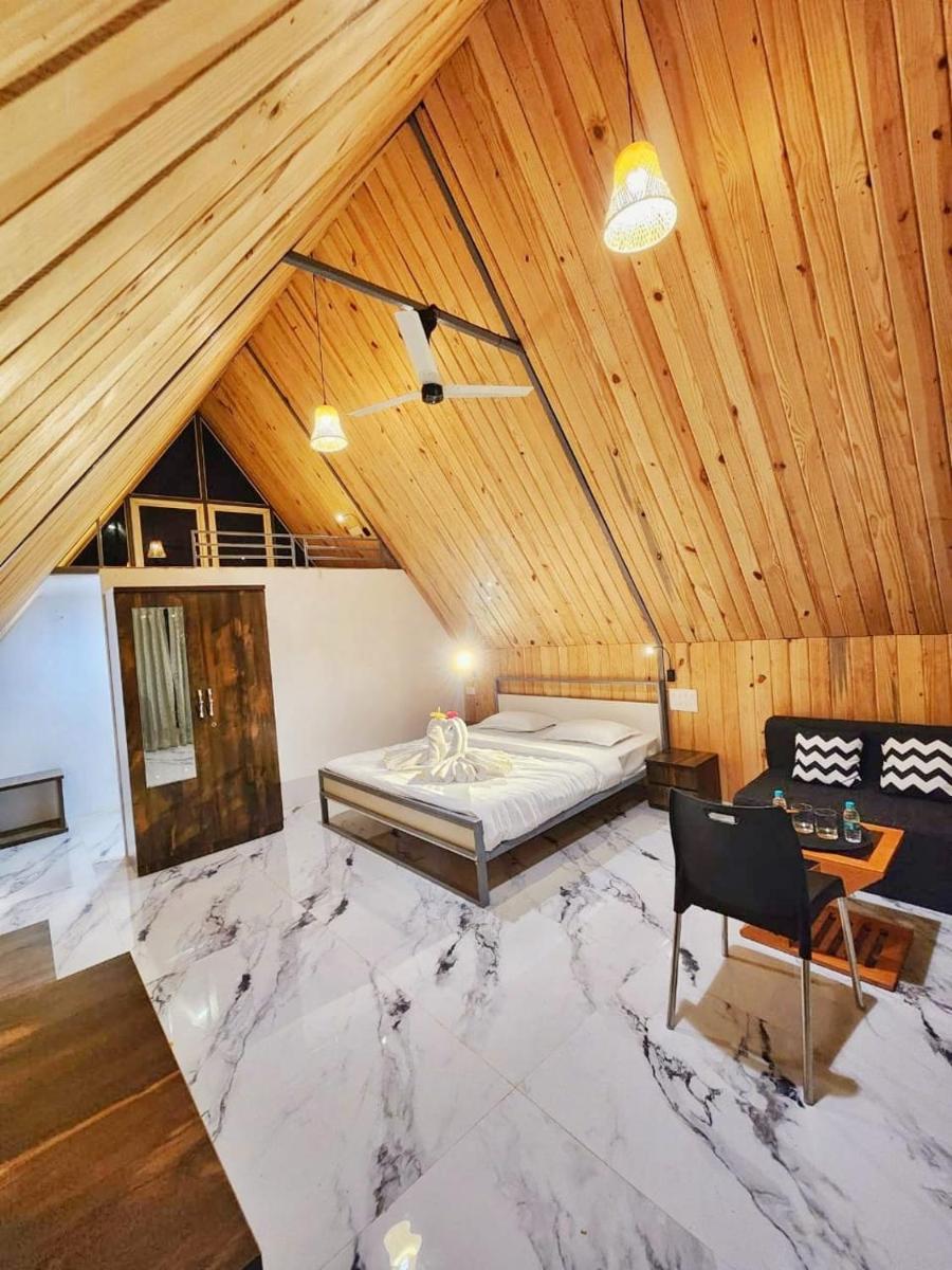 Nirved Retreat - A Backwater Forest Stay. - Housity