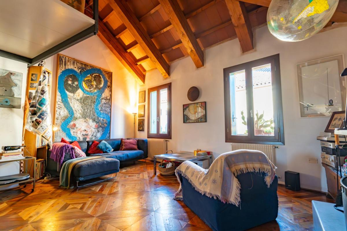 Downtown B&B - Housity