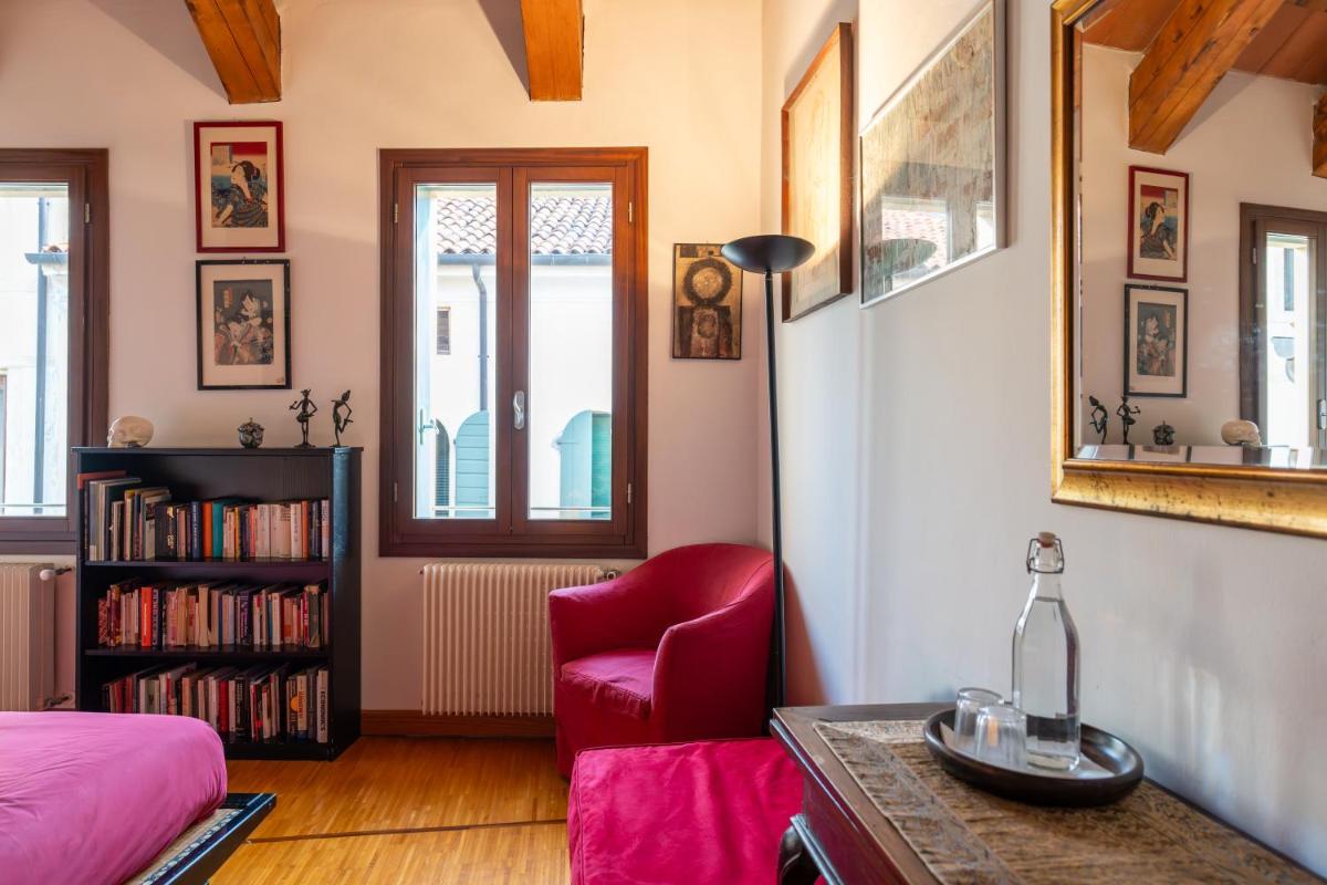 Downtown B&B - Housity