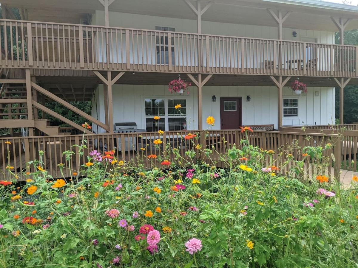 The Inn at Beulah Farm - The Barn - Housity