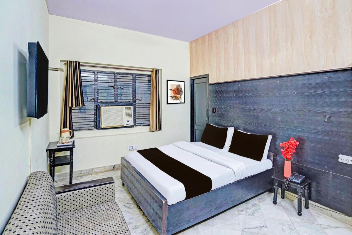 Super Collection O Mathura Near Railway Station - Housity