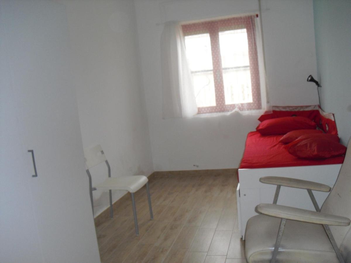Appartamento tra Lago e Mare - Housity