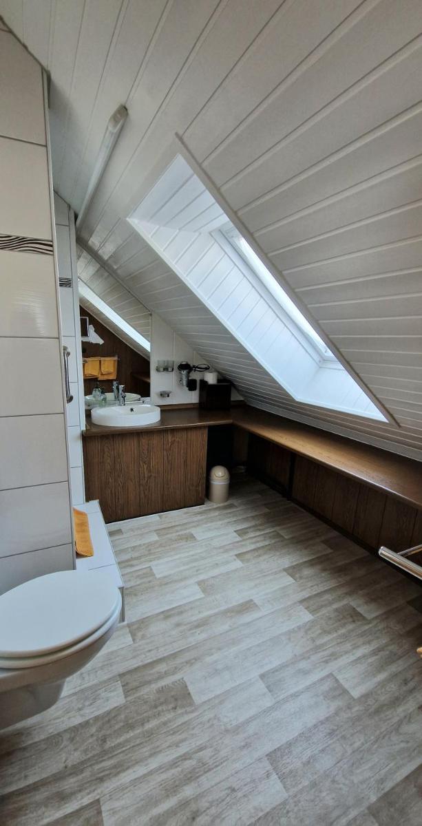 Pension Am Kirschberg - Housity