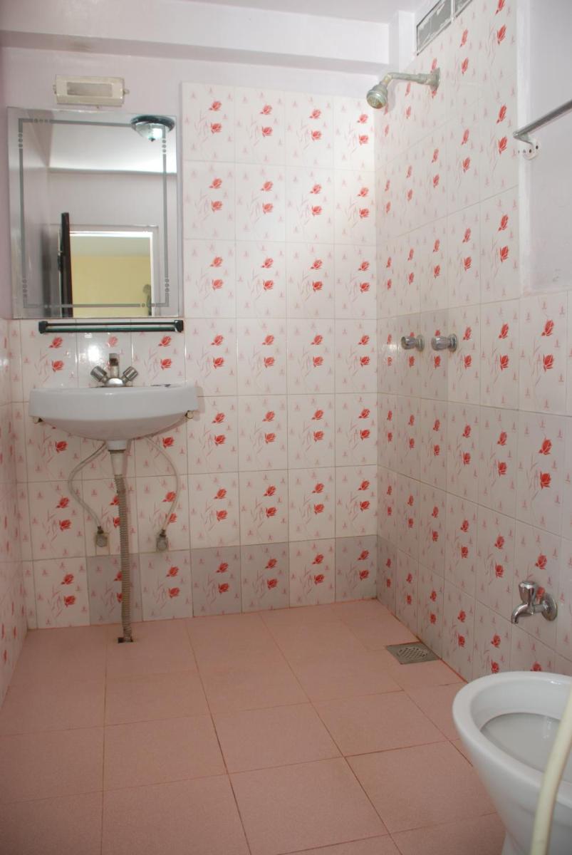 Kathmandu Madhuban Guest House - Housity