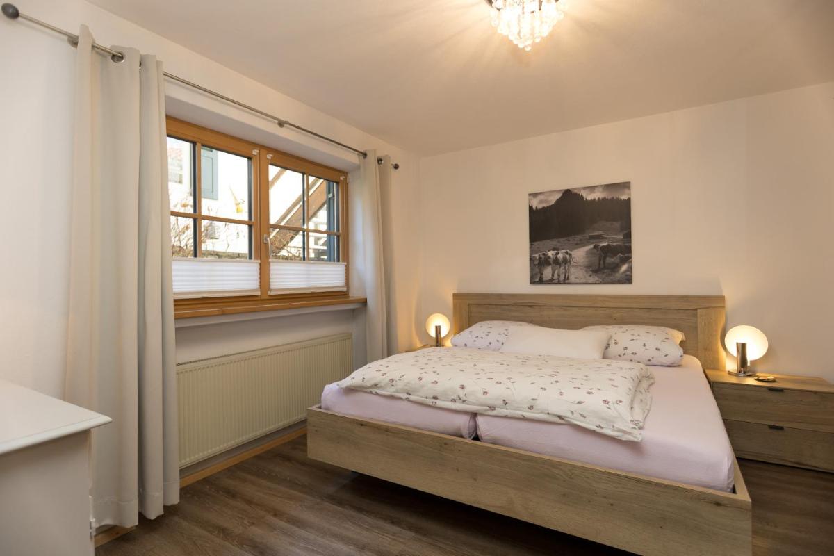 Ferienwohnung Mitteldorf - Housity