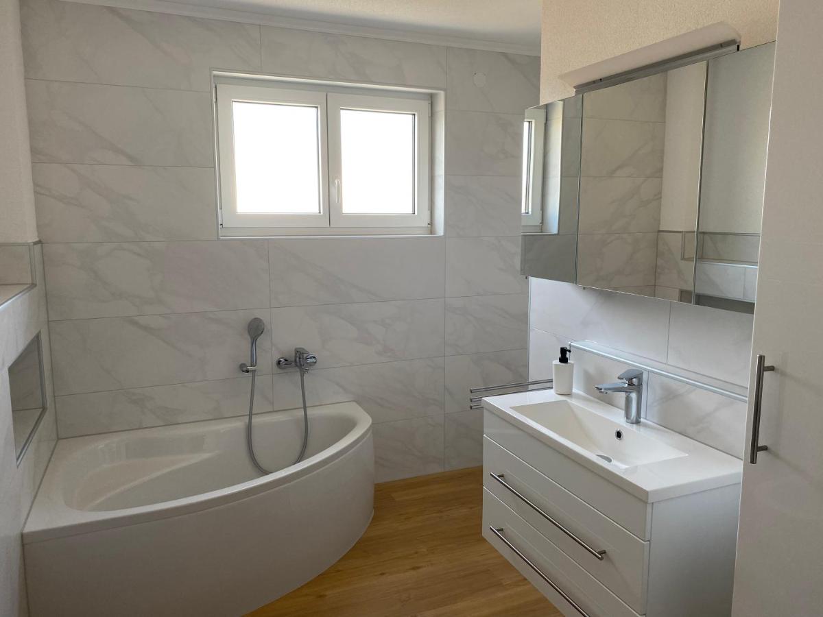 AA - Apriori Apartments - Housity