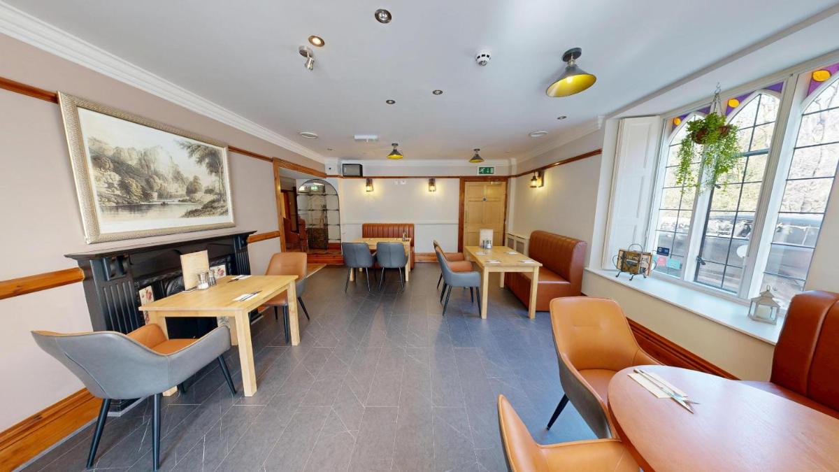 High Tor Hotel - Housity