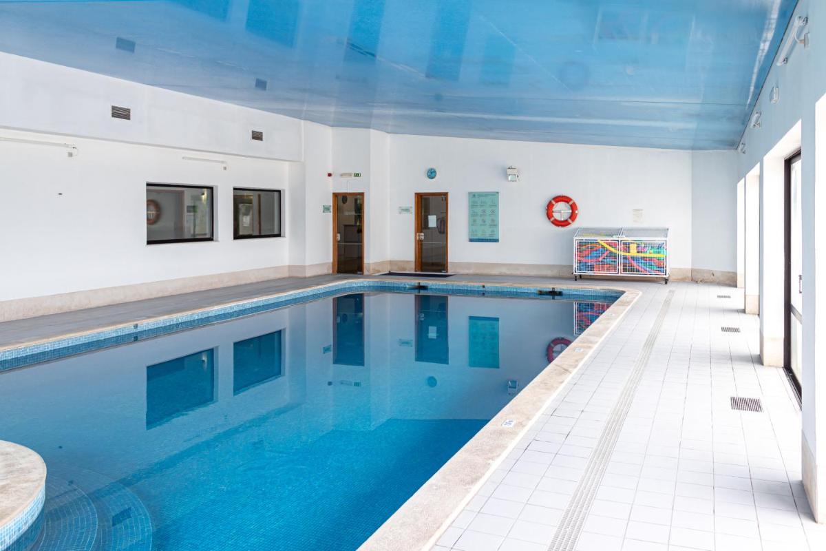 A piscina em ou perto de Browns Sports Resort