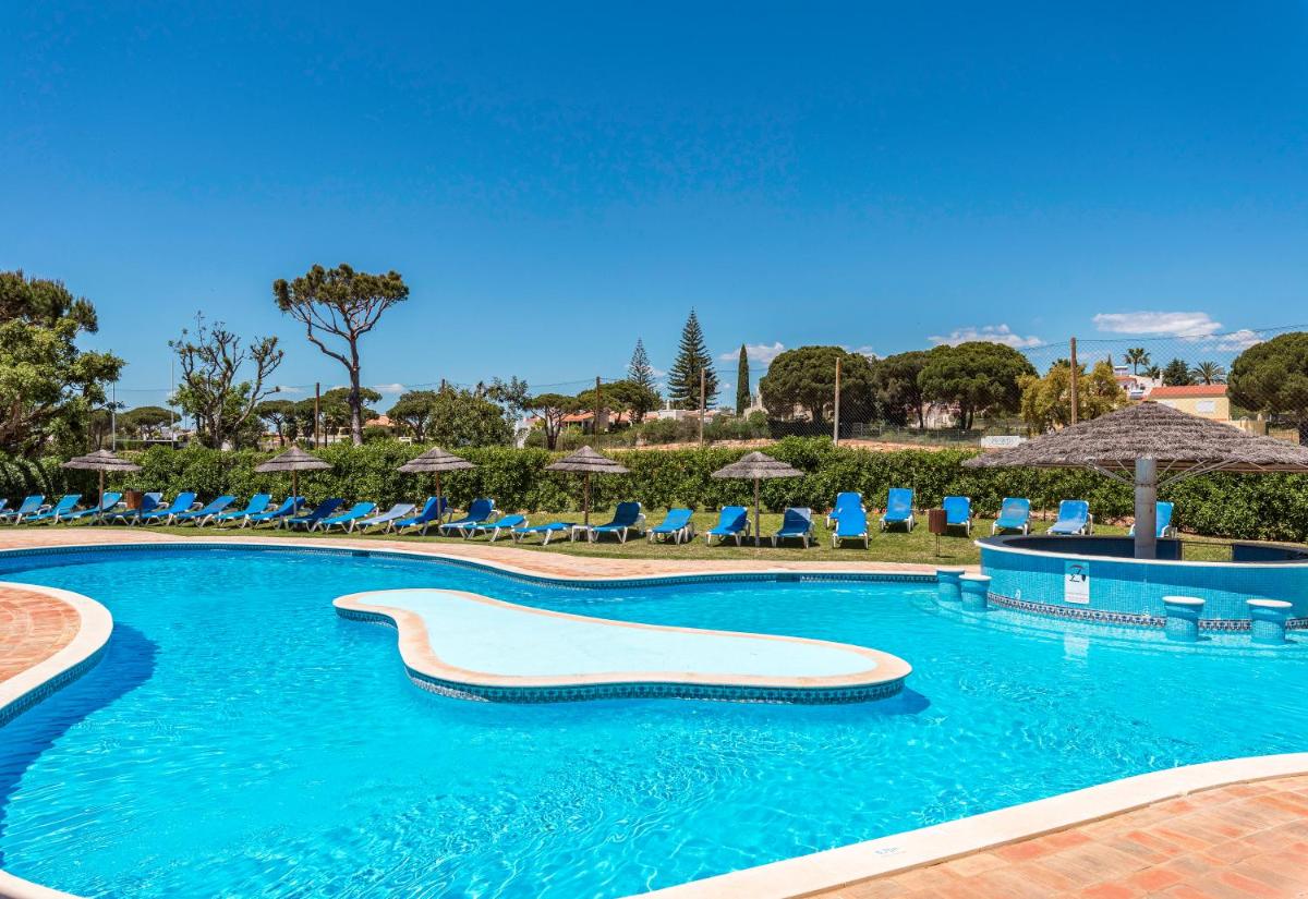 A piscina em ou perto de Browns Sports Resort