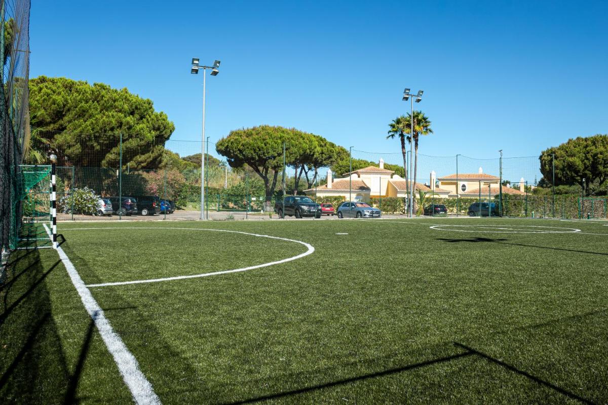 Imagem da galeria de Browns Sports Resort em Vilamoura