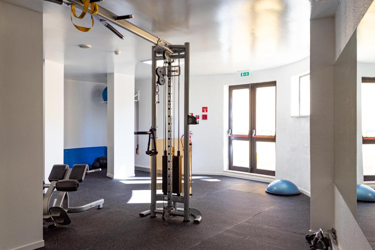 O centro de fitness e/ou as comodidades de fitness de Browns Sports Resort