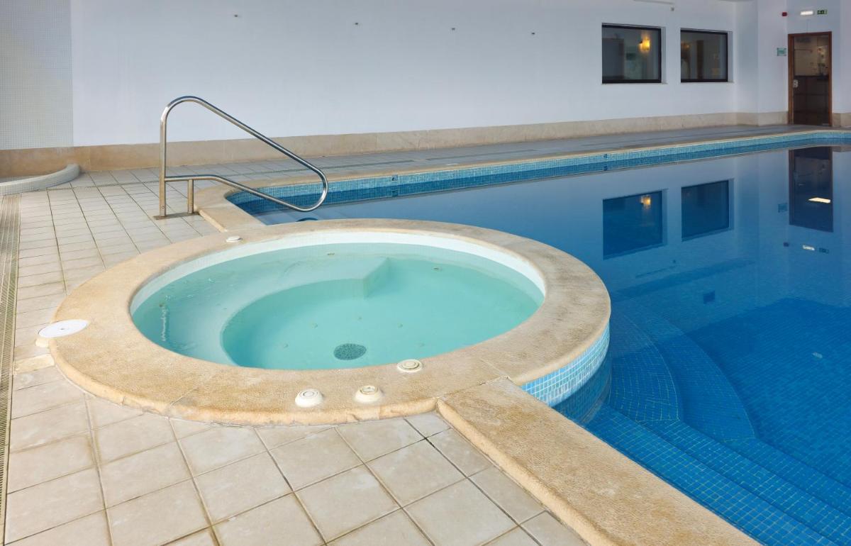 A piscina em ou perto de Browns Sports Resort