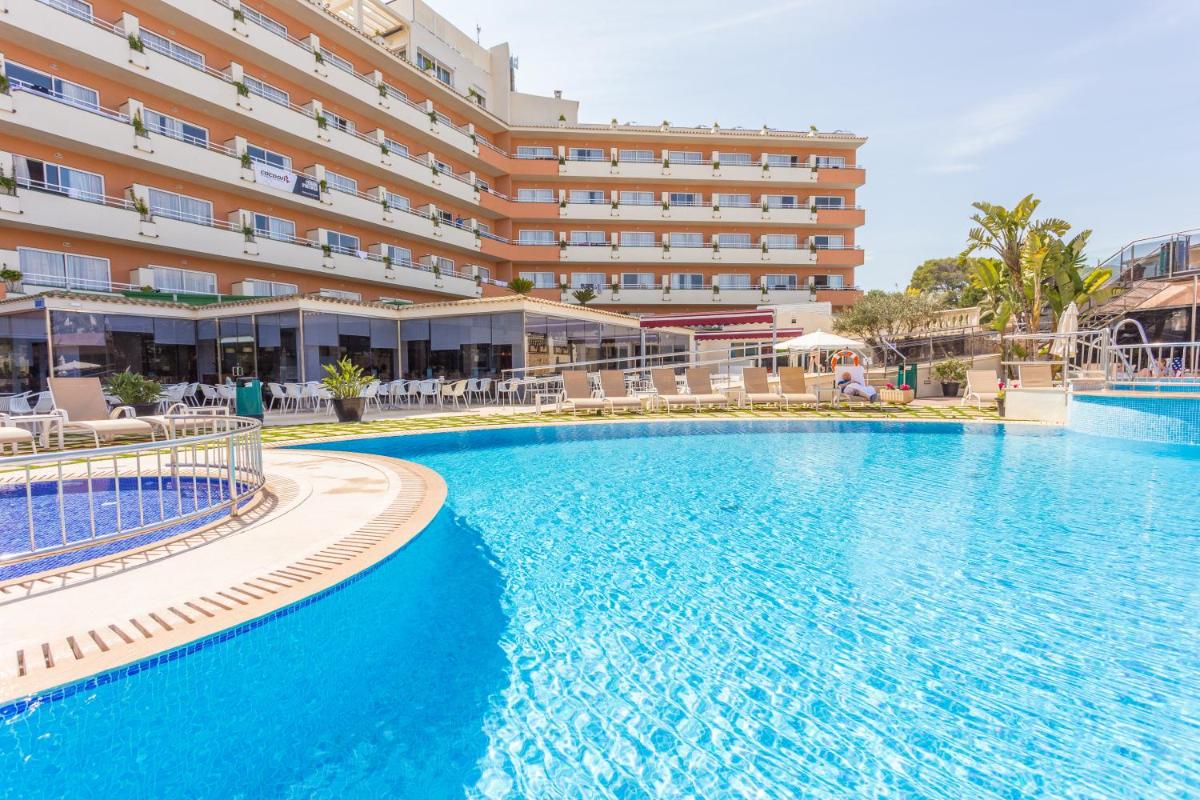Piscina en o cerca de Ferrer Janeiro Hotel & Spa