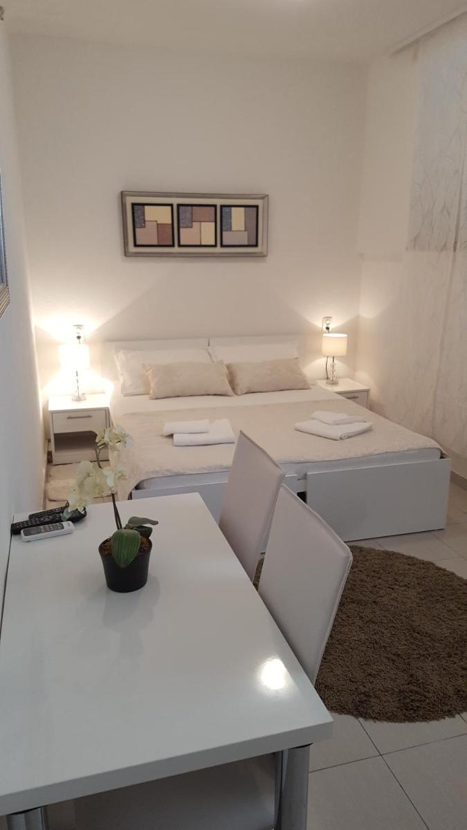 Rooms Valentino - Housity