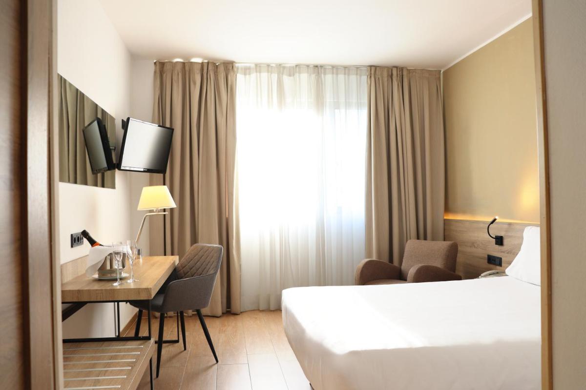 Eurohotel Diagonal Port - Housity
