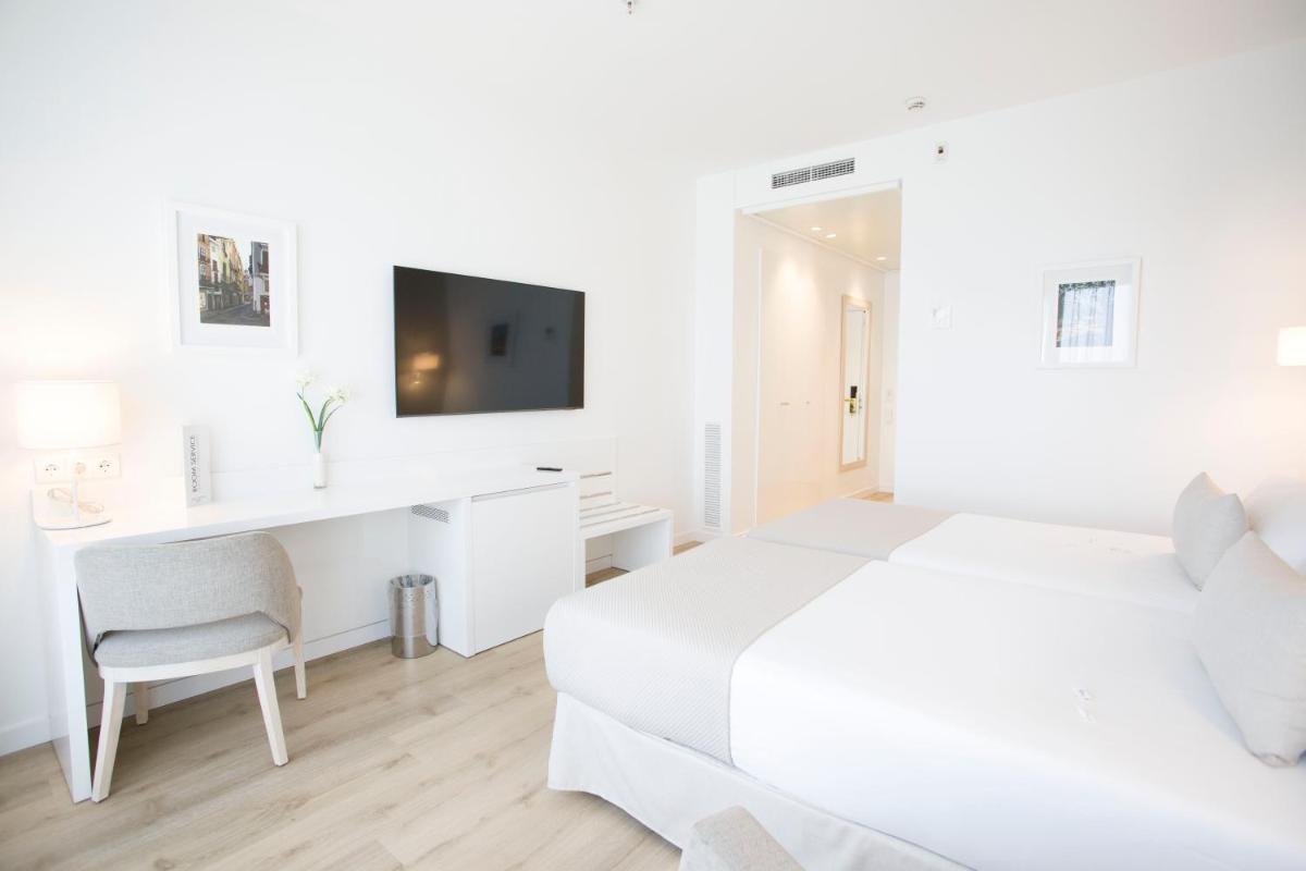 Hotel Albufera - Housity