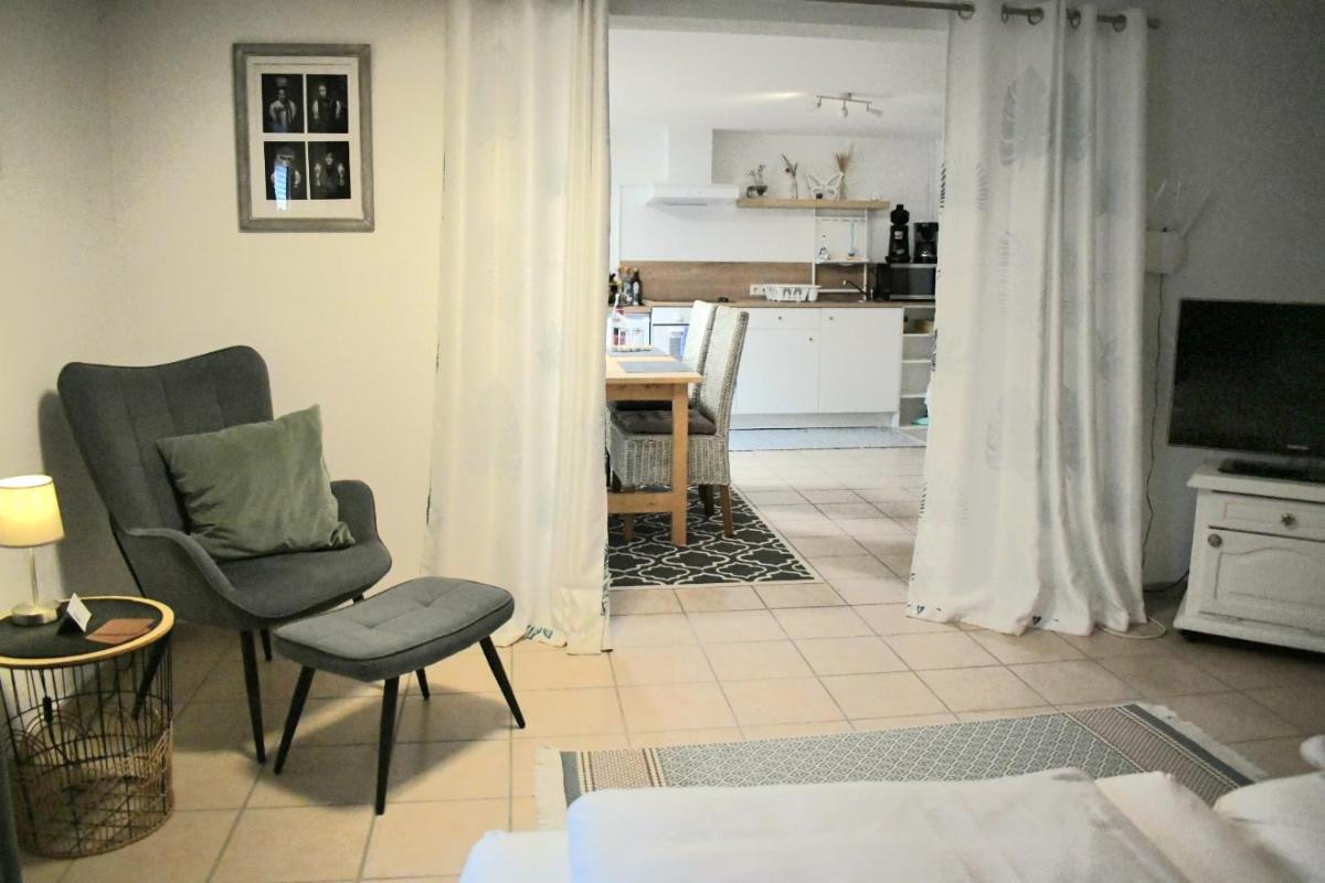 Apartment Souterrain Bühl Vimbuch Familie Bork - Housity
