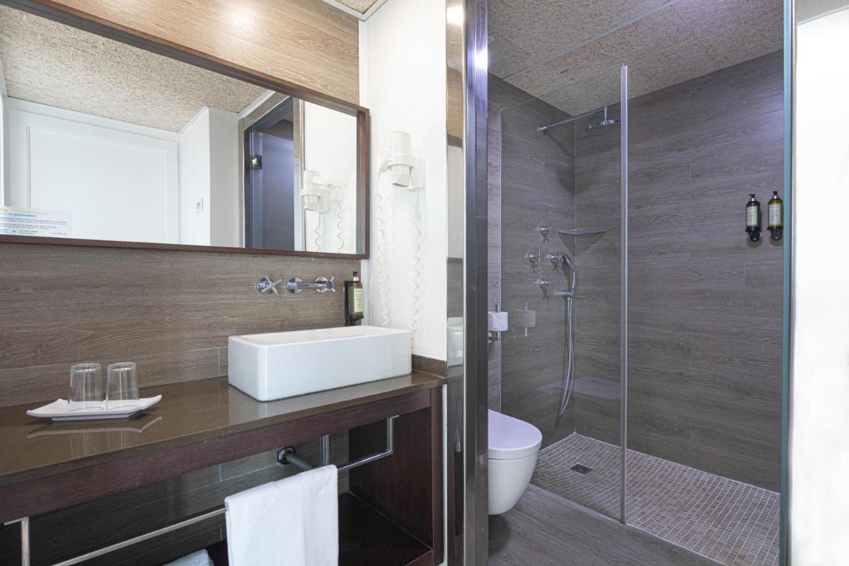 Un baño de MarSenses Puerto Pollensa Hotel & Spa Adults Only