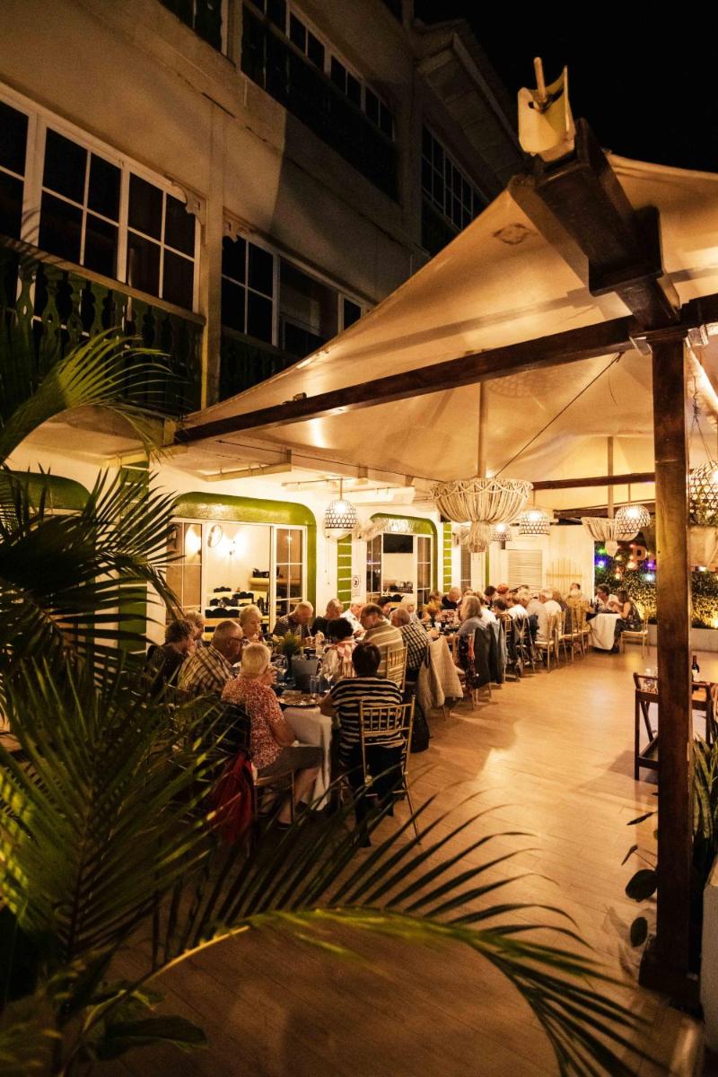 Hotel Peten - Housity