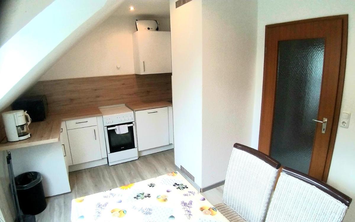 WEDEMARK-Apartment-Haus für bis zu 24 Personen - Housity