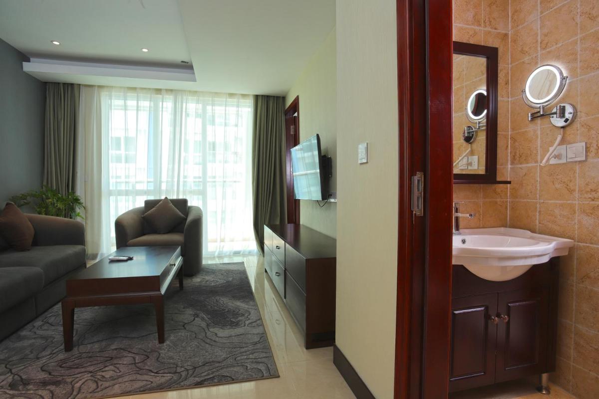 Olympia City Hotel by Dara - Housity
