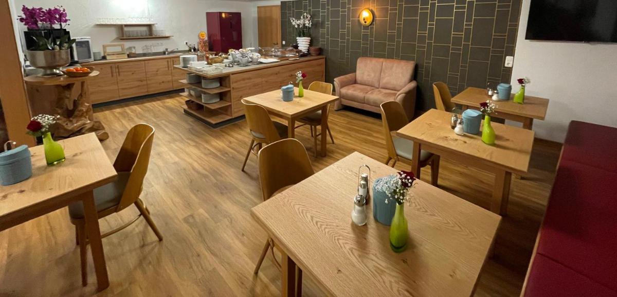 Hotel Goldener Adler Immenstadt im Allgäu - Housity