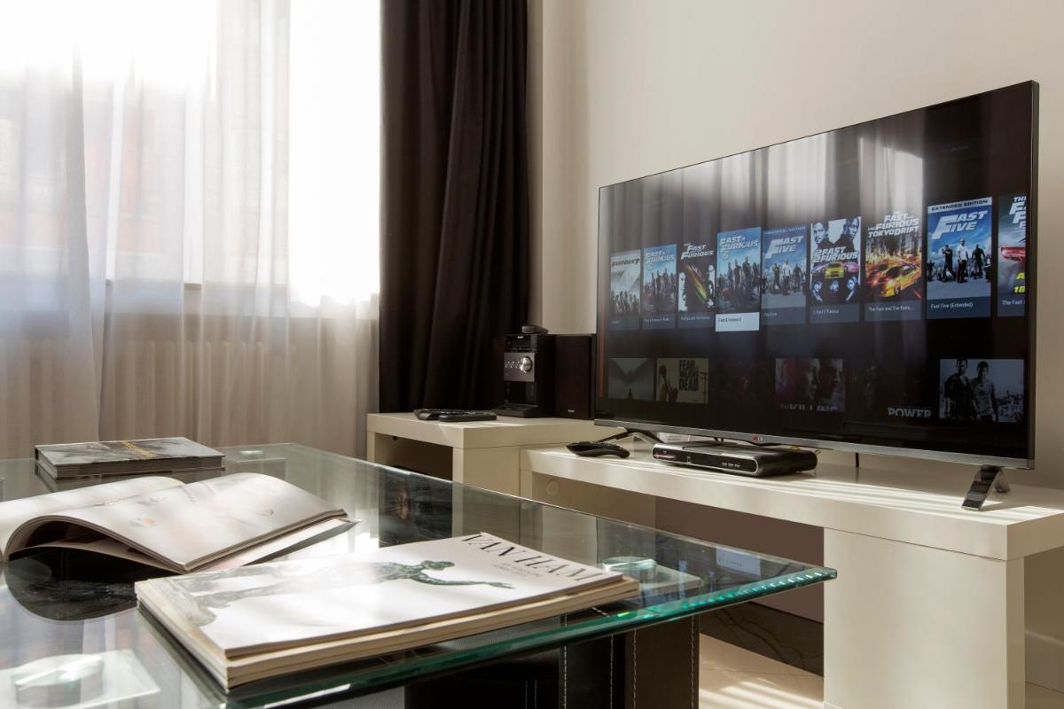 Suitetrails - The Queen Luxury Apartments - Villa Serena