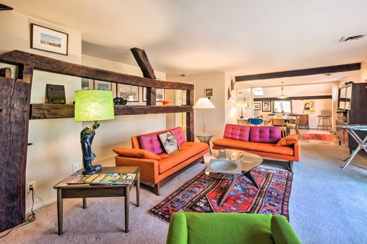 Creek Access and Deck Runningwater Lancaster Gem - Housity