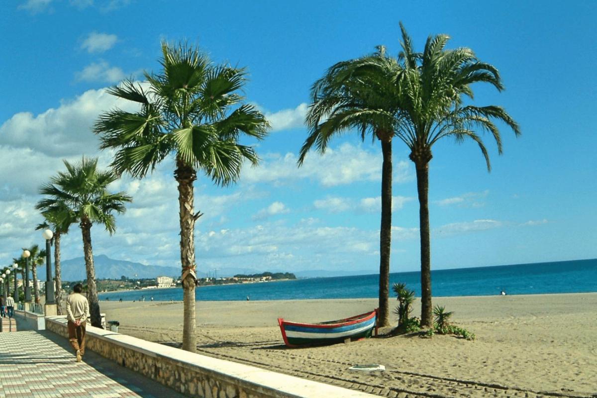 Kampaoh Estepona - Housity