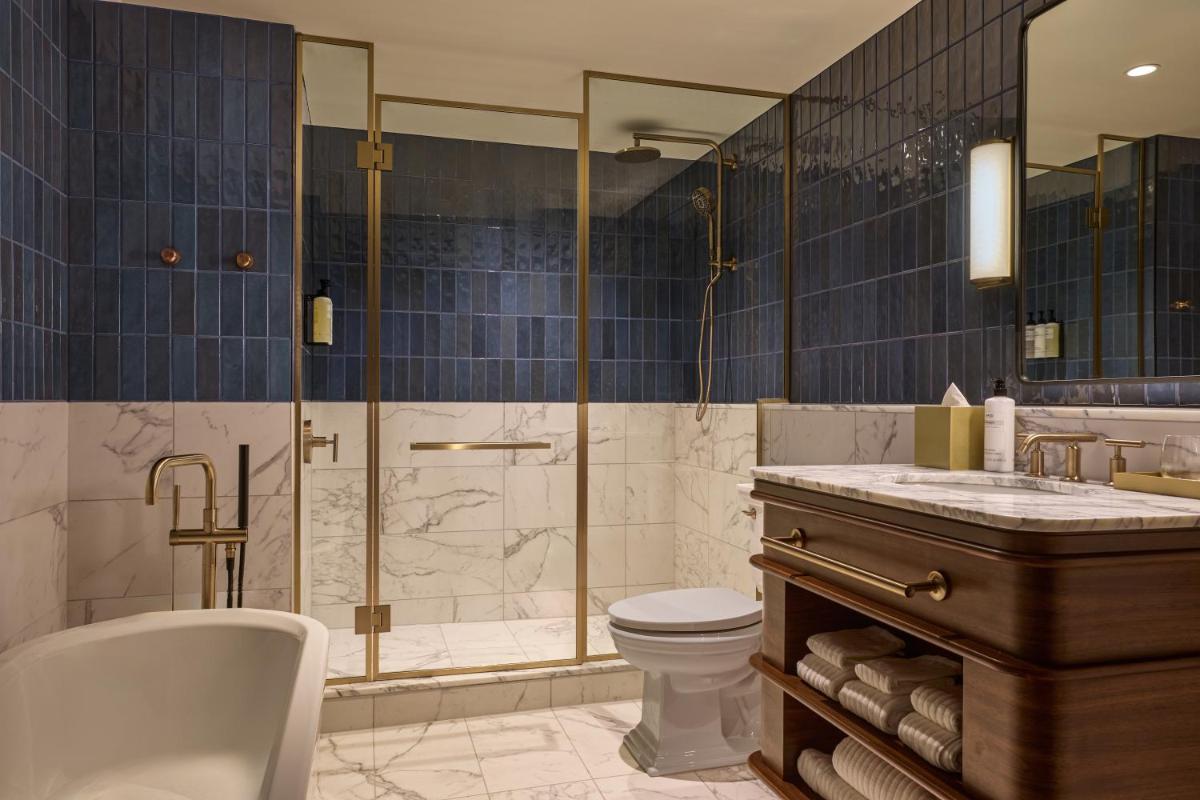 The Dearborn Inn, A Marriott Hotel - Housity
