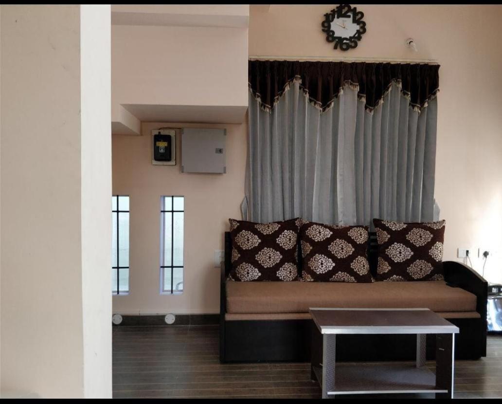 Cozy Cottage - The Private Villa - Housity