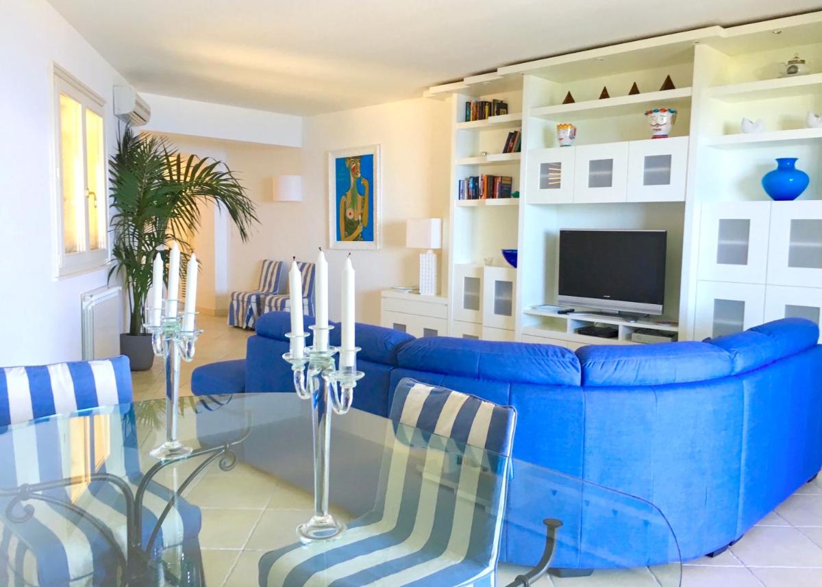 PANORAMIC RESIDENCE TAORMINA SeaView Apartment Pool - Housity