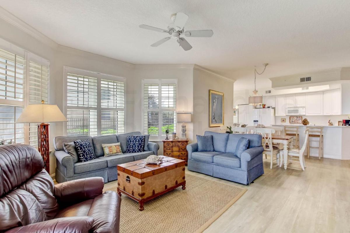 Ocean Place Condo - Housity