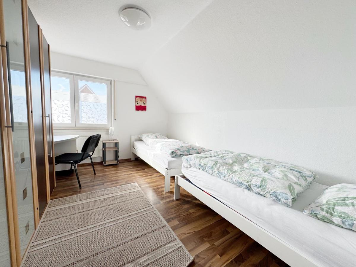Graf und Spee Gesamte Oberwohnung - Housity
