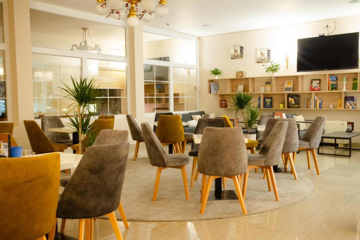 Hotel Panonija - Housity