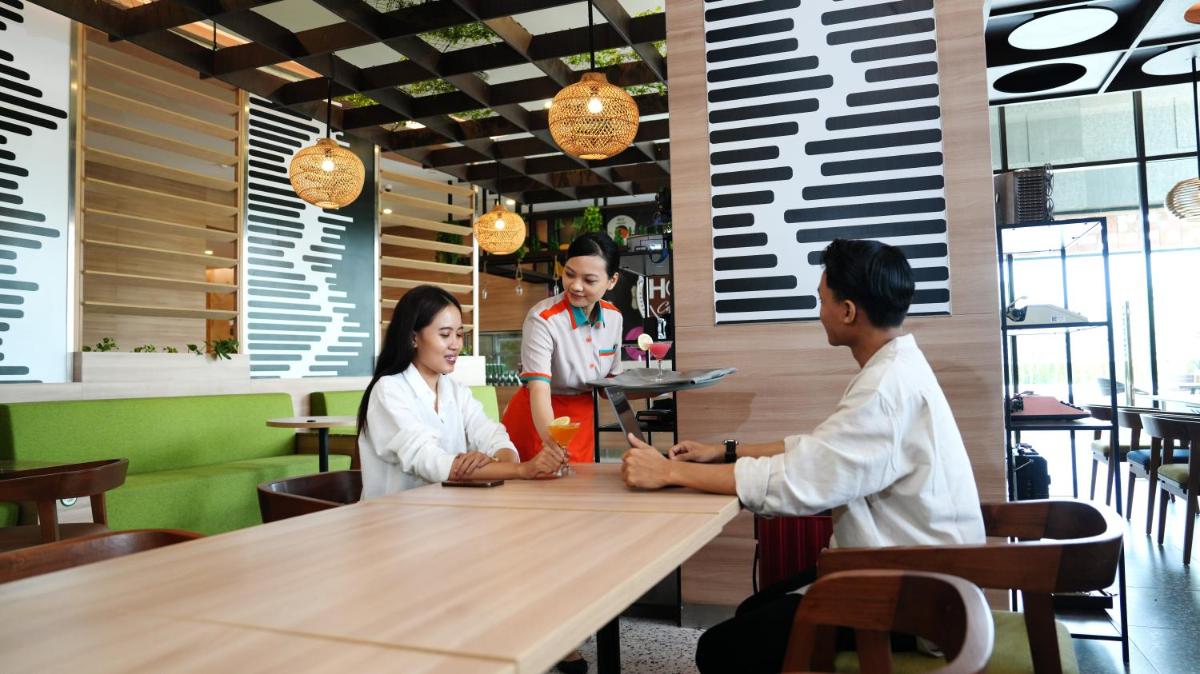Hotel Metland Smara Kertajati - Housity