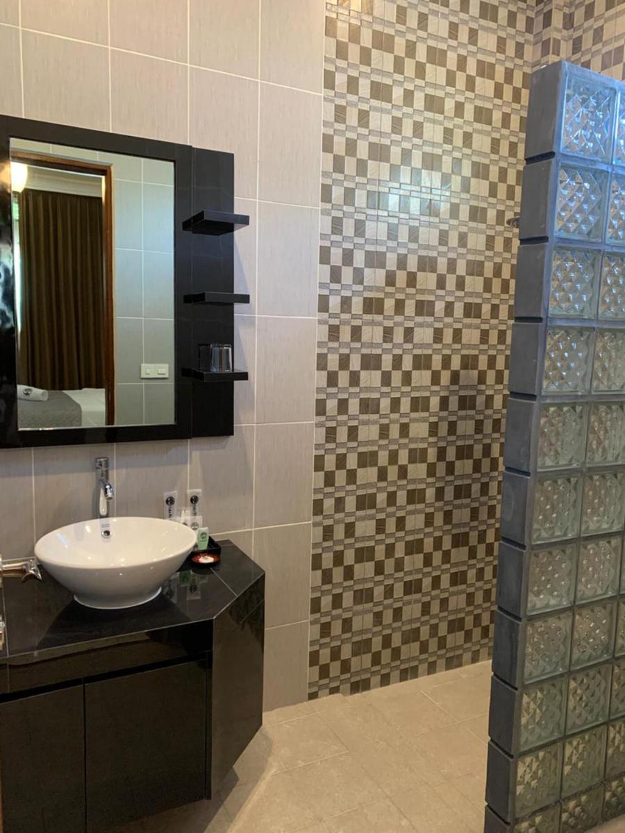 Toba Retreat Mansion and Villas - Housity