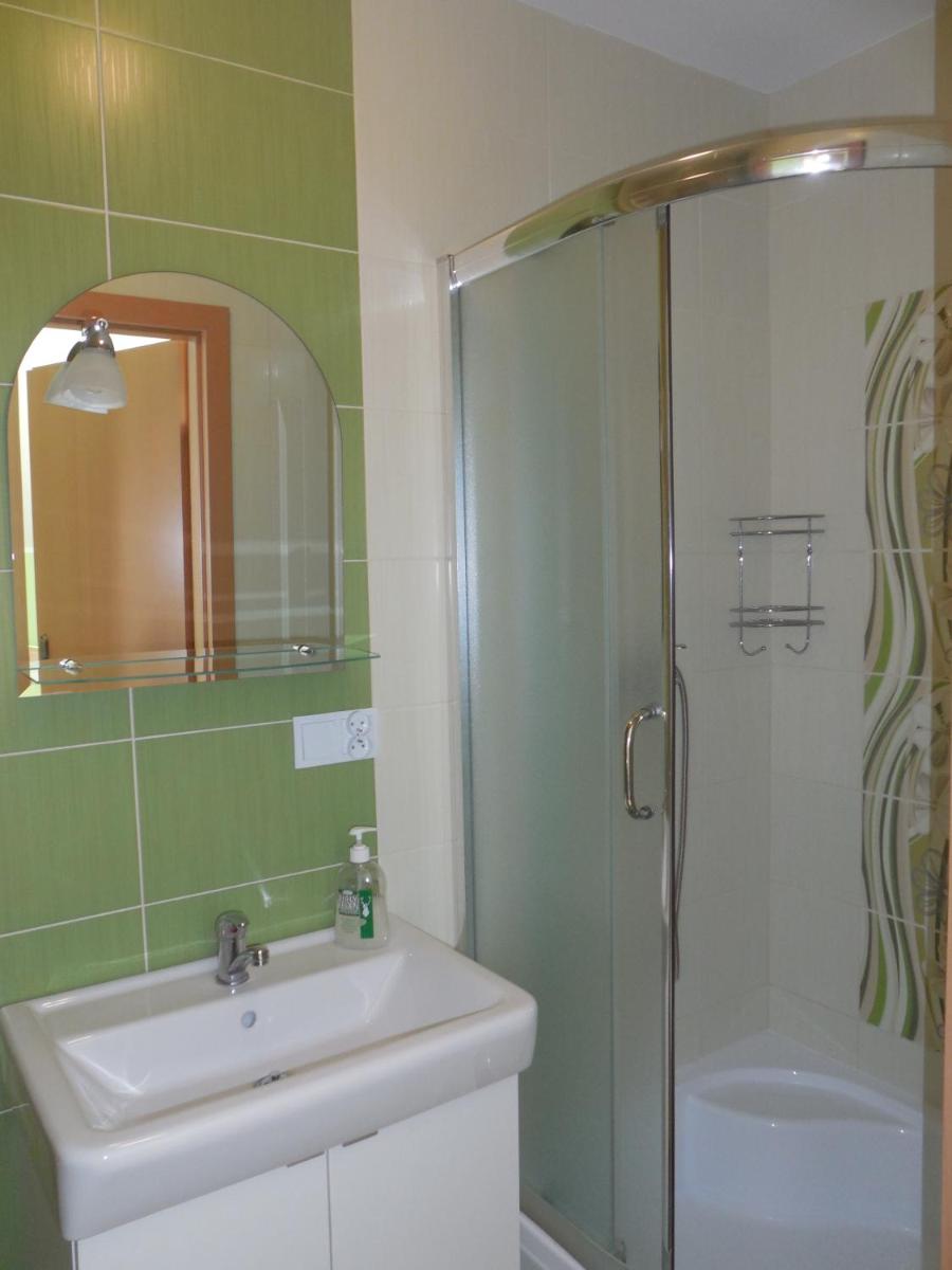 Gospodarstwo wiejskie u Zbyszka - Housity