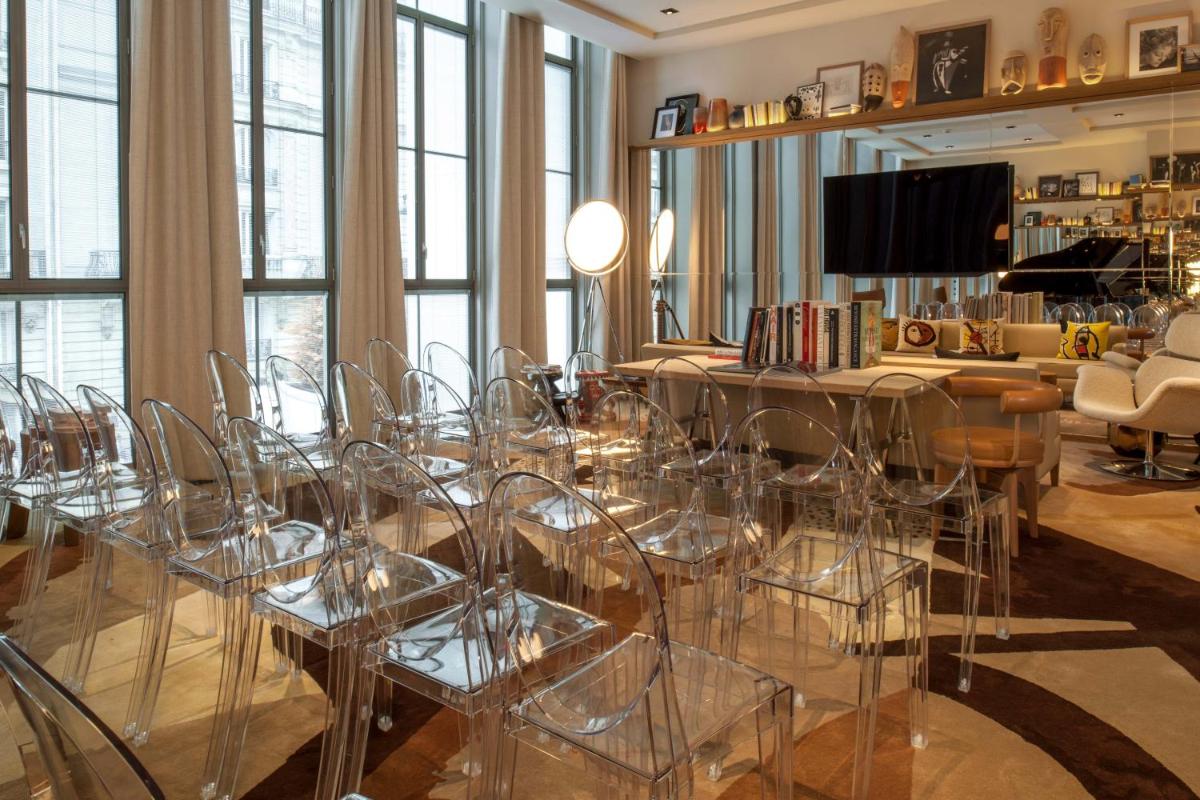 Restaurant ou autre lieu de restauration dans l'établissement Brach Paris - Evok Collection
