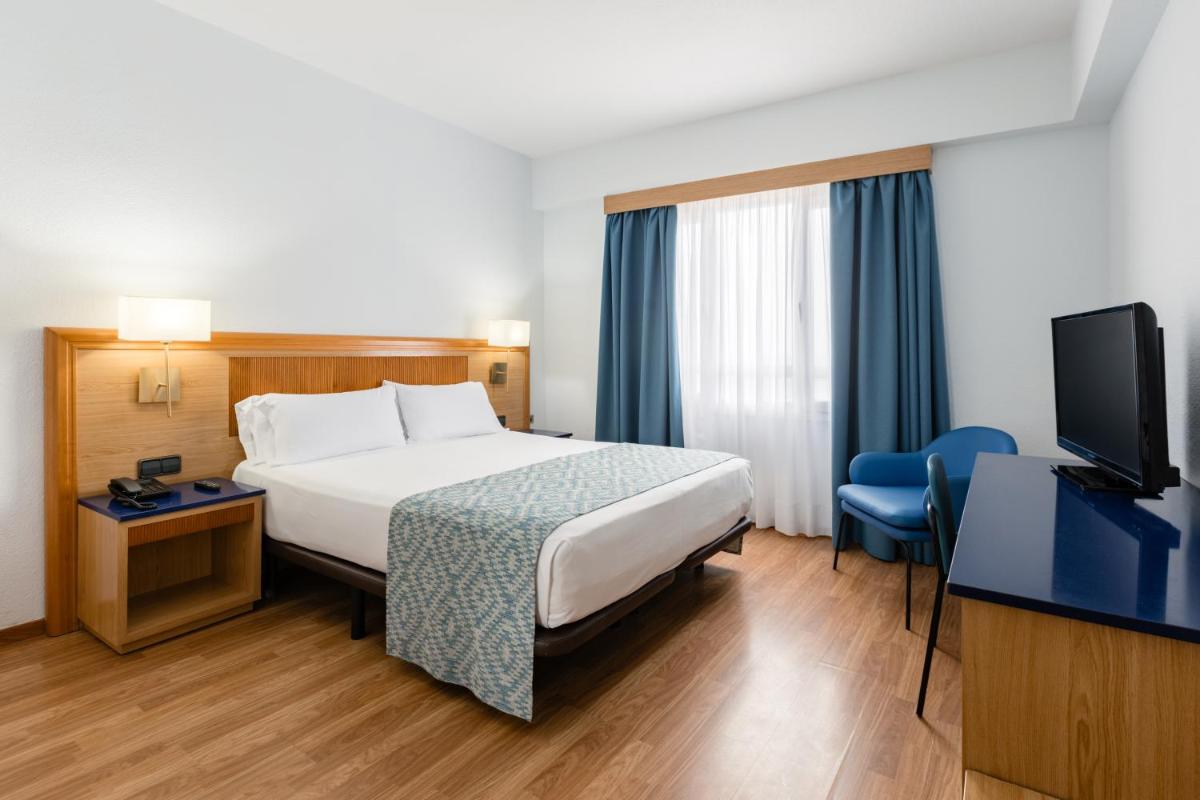 Catalonia Las Vegas - Adults Only - Housity