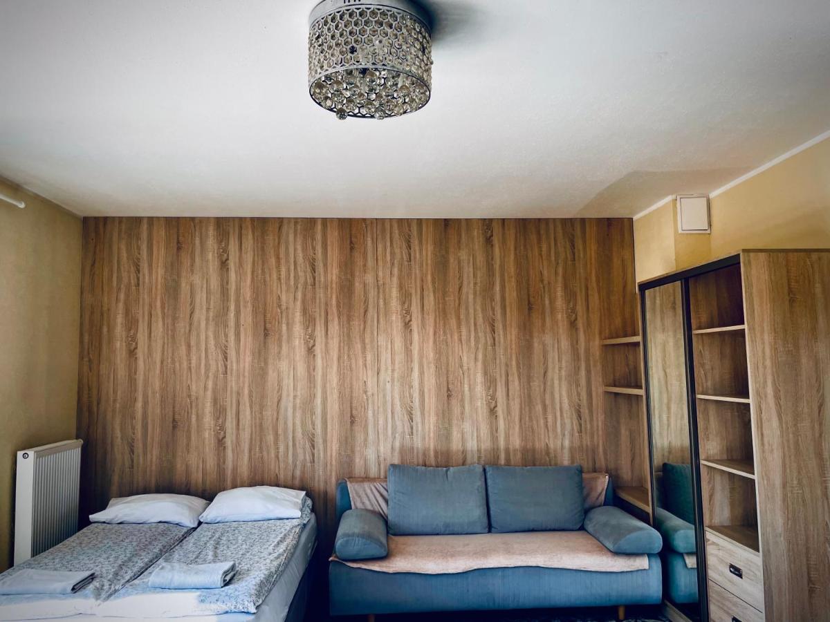 B&B vis a vis Zamku - Housity