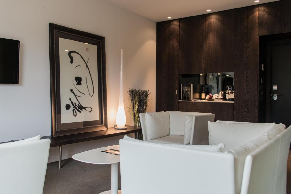 Coin salon dans l'établissement Bdesign & Spa